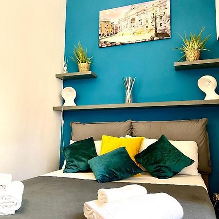 Jef Apartments Fontana Di Trevi Loft, Roma Bagian luar foto